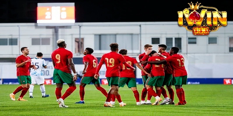 Phân tích và nghiên cứu thông tin trước khi đặt cược